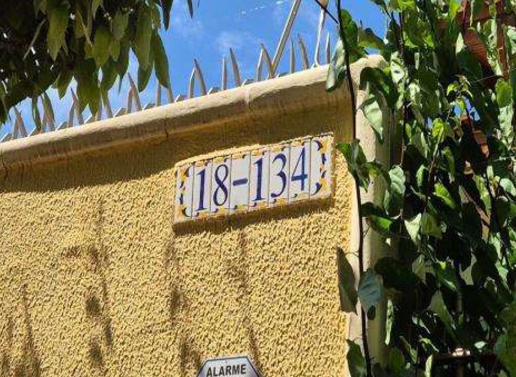 Casa em Bauru,  Jardim Estoril, Rua Floriano Peixoto, 18-134 (lt. 10 Da Qd. 3).  Jardim Estoril, SP. Área: 275m2 - imagem 0