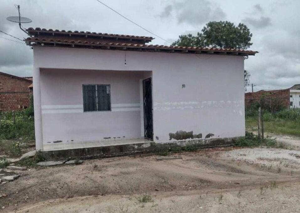 Casa em Centro Novo do Maranhão, Bairro Pinheiro, Rua Evanir Veras, 10 (lt. 07 Da Qd. 16). Bairro Pinheiro, MA. Área: 114.87m2
