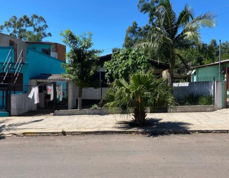 Casa em Júlio de Castilhos, Centro, Rua Pimenta De Moura, 141 (parte Dos Lotes 1,6, 7 Da Qd. 30). Centro, RS. Área: 90.67m2 - imagem 0