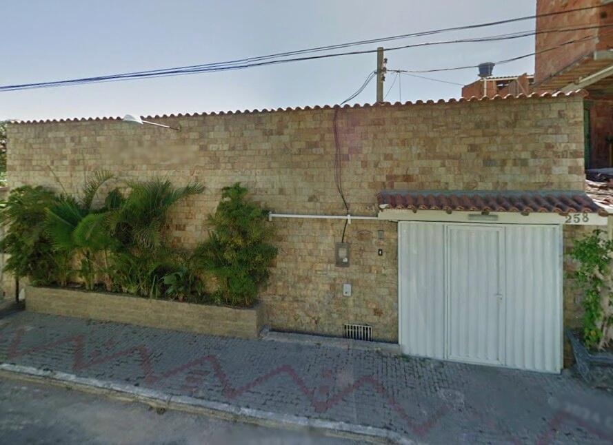 Casa em Arraial do Cabo, Bairro Macedônia, Rua São Francisco De Assis, 258 Bairro Macedônia, RJ. Área: 258.08m2