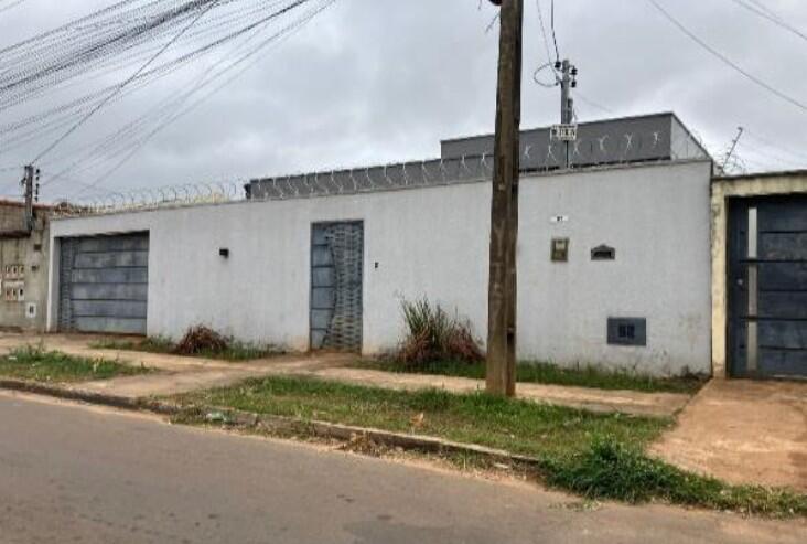 Casa em Senador Canedo, Setor Monte Azul, Av. Tiradentes, S/nº (lt. 24 Da Qd. 21) Setor Monte Azul, GO. Área: 159.14m2 - imagem 0