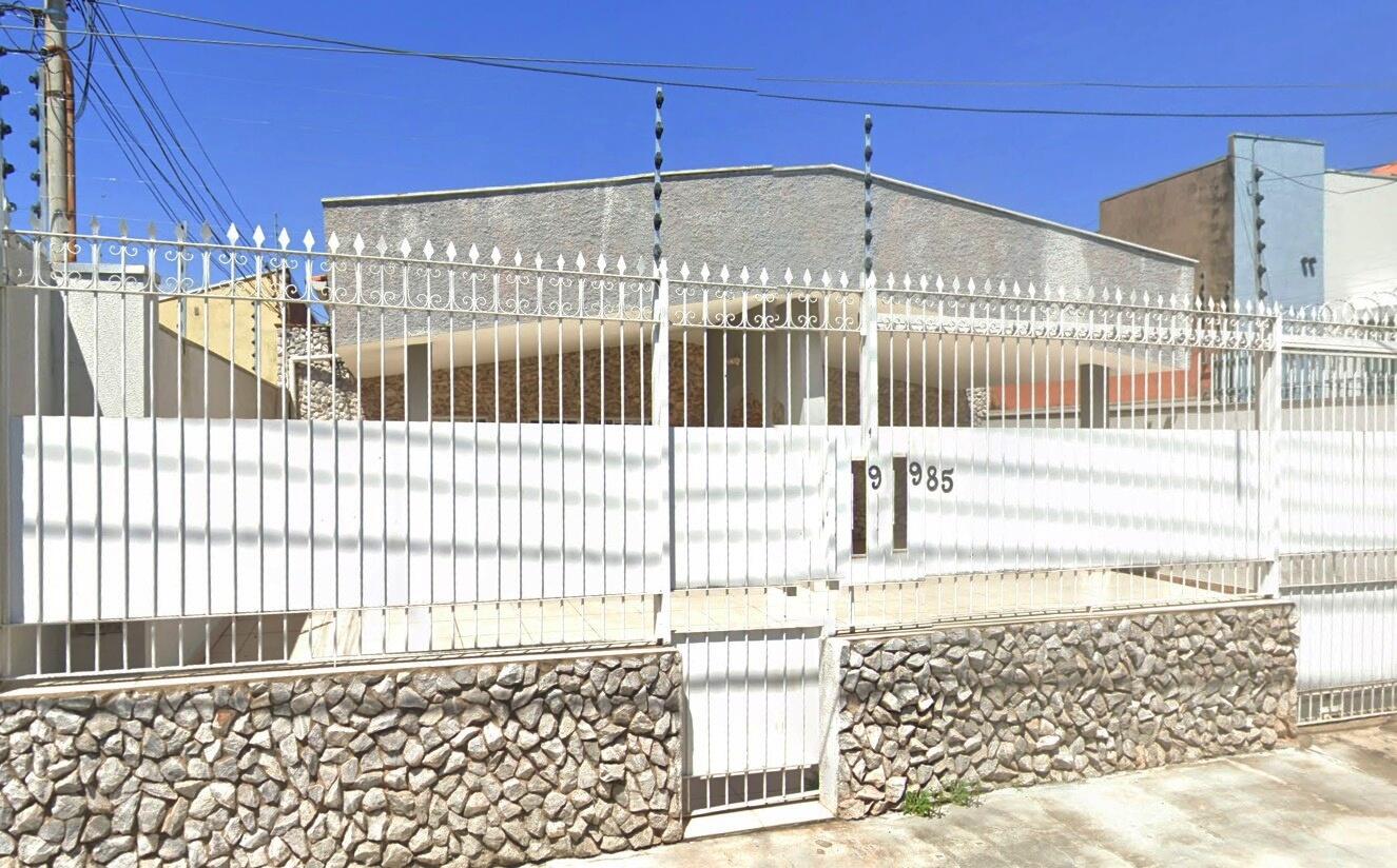 Casa em Cuiabá, Cidade Alta, Rua Massuo Toyotomi, 985  Cidade Alta, MT. Área: 245m2
