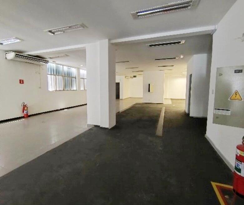 Comercial em Alagoinhas, Centro, Praça Graciliano De Freitas, 76 Centro, BA. Área: 319.84m2 - imagem 0