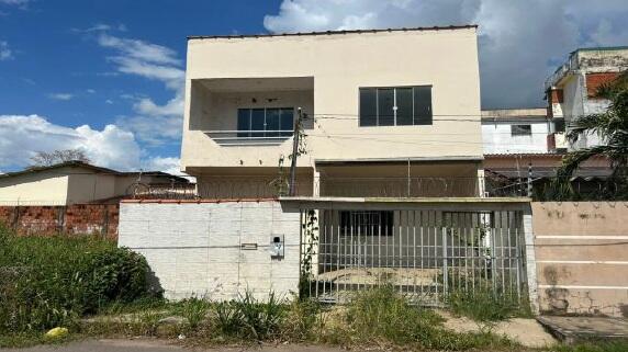 Casa em Rio Branco, Bairro Morada Do Sol,  Rua Mamão, Esquina C/ Rua Uva, Nº 25 (lt. 10 Da Qd. 27) Bairro Morada Do Sol, AC. Área: 127.13m2