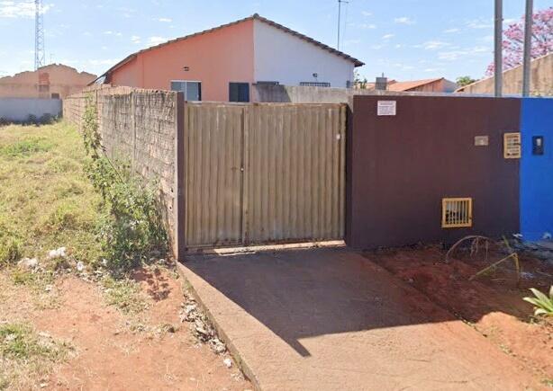 Casa em Valparaíso De Goiás-go, Bairro Pacaembú, Rua 113, S/nº (lt. 25 Da Qd. 138) Bairro Pacaembú, GO. Área: 59.49m2