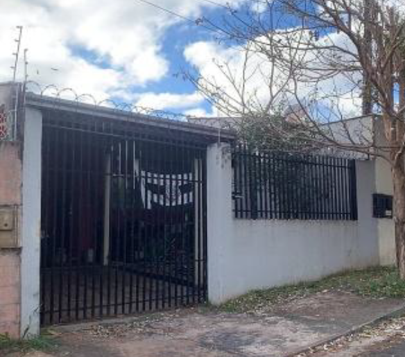 Casa em Londrina, Conjunto Residencial Marajoara, Rua Maria Maura Rielli Victorelli, 136 Conjunto Residencial Marajoara, PR. Área: 60.77m2