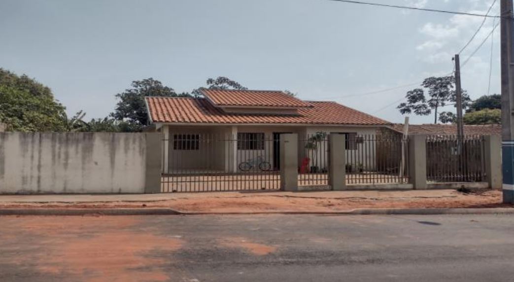 Casa em Loanda, Centro, Rua Matão, 73, Centro, PR. Área: 89.57m2