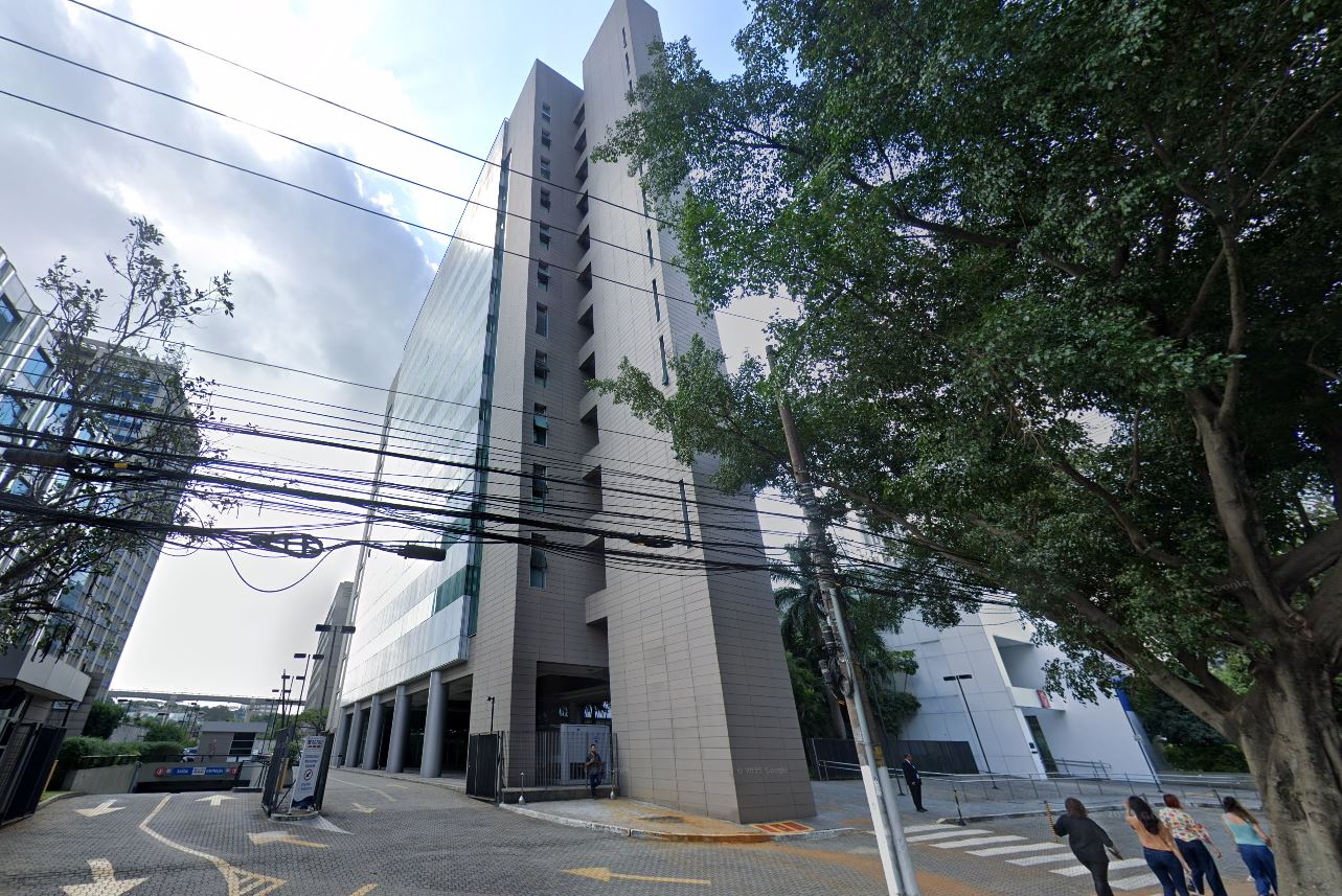 Comercial em São Paulo, Vila Cordeiro, Avenida Doutor Chucri Zaidan, 80, Vila Cordeiro, SP. Área: 457.27m2