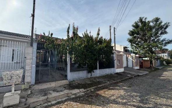 Casa em Cachoeirinha, Parque Da Matriz, Rua Itapetininga, 466, Parque Da Matriz, RS. Área: 60.5m2