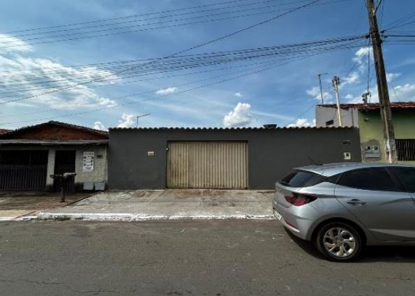 Casa em Trindade, Conjunto Dona Iris Ii, Rua Orquídea, Lt. 04 Da Qd. 16, Conjunto Dona Iris Ii, GO. Área: 126.84m2