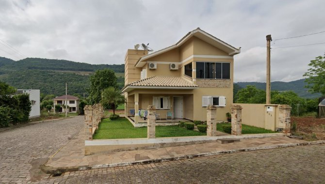 Casa em Muçum, São José, Rua José De Anchieta, 201, São José, RS. Área: 191.42m2