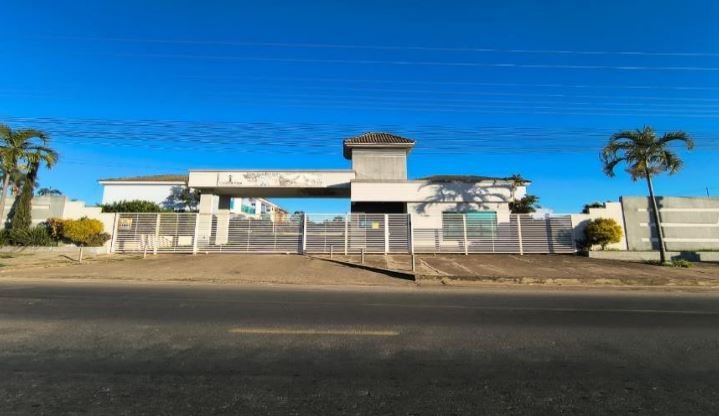 Casa em Caldas Novas, Setor Serrinha, Avenida Roberto Pinheiro De Castro, 305 - Casa 04, Setor Serrinha, GO. Área: 75.4985m2