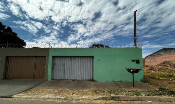 Casa em Aparecida de Goiânia, Jardim Boa Esperança, Rua C 17, Lt. 15 Da Qd. 50, Jardim Boa Esperança, GO. Área: 65.38m2