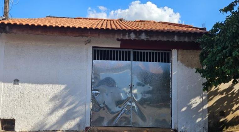 Casa em Ribeirão Preto, Parque Dos Flamboyans, Rua José Neumaier, 240, Parque Dos Flamboyans, SP. Área: 40.99m2