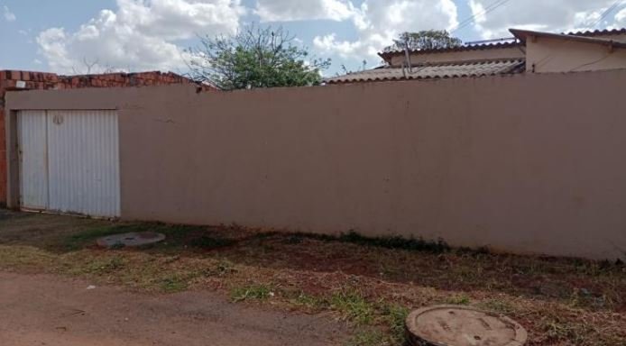 Casa em Planaltina, Barrolândia, Rua 50, Lt. 16-a Da Qd. 179, Barrolândia, GO. Área: 69.22m2