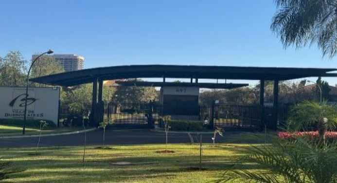 Casa em Ribeirão Preto, Condomínio Villa Victória, Rua Carlos Rateb Cury, 697, Condomínio Villa Victória, SP. Área: 23.32m2