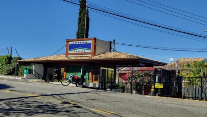 Casa em Santana de Parnaíba, Alphaville, Avenida Altos De Alphaville, 500, Alphaville, SP. Área: 179.61m2