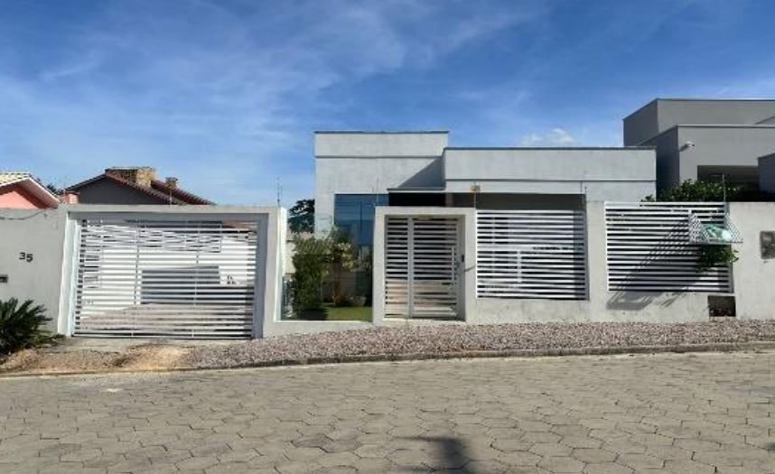 Casa em Morro da Fumaça, Barracão, Rua Mário Bertan , 35 Lt 06 da Qd A - Barracão, SC. Área: 91.94m2 - imagem 0