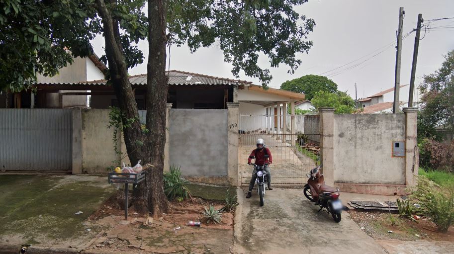 Casa em Paranavaí, Jd Paulista, Rua Professor Pedro Real , 150 Lt 05 da Qd 08 - Jd Paulista, PR. Área: 210.14m2