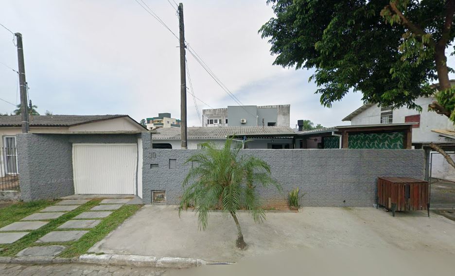 Casa em Criciúma, Vila Francesa, Rua Ary Faraco , 45 Lt 3 da Qd 5 - Vila Francesa, SC. Área: 69.08m2