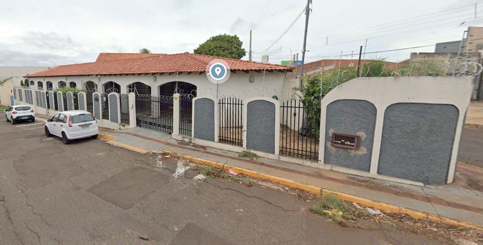 Casa em Campo Grande, Jockey Club, Rua Timbiras , 55 lote 21 - Jockey Club, MS. Área: 272.92m2