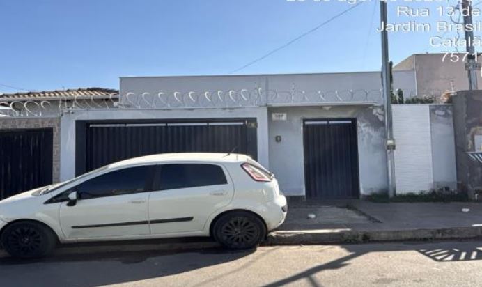 Casa em Catalão, Jd. Paraíso, Rua 13 de Maio , 500 Lts 05 e 06 da Qd 07 - Jd. Paraíso, GO. Área: 135.6m2