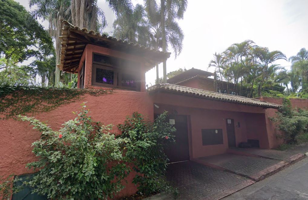Casa em Cotia, Da Granja Vianna, Rua São João , 79 Lt 31-K da Qd E-1 - Da Granja Vianna, SP. Área: 981.96m2 - imagem 0