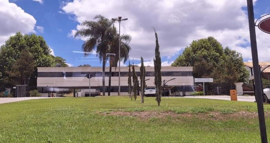 Casa em Itatiba, Res. Paradiso, Rua Trento , 474 Lt 04 de Qd 44 - Res. Paradiso, SP. Área: 390.2m2