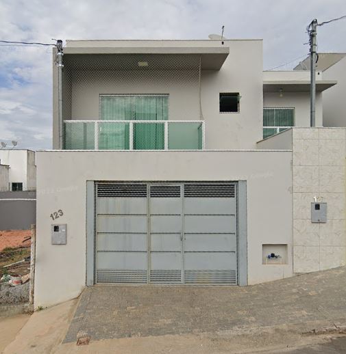 Casa em Nova Serrana, Fausto Pinto Da Fonseca Ii, Rua Cidalino Camilo , 123 Casa 01 - Fausto Pinto Da Fonseca Ii, MG. Área: 175.66m2
