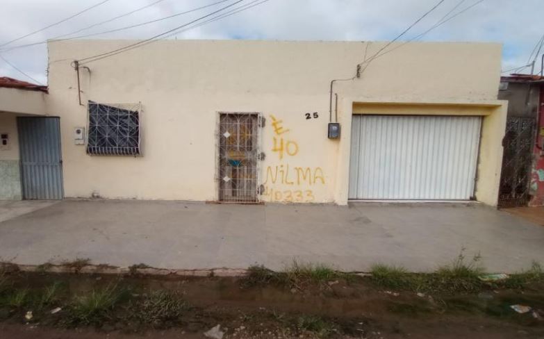 Casa em Bela Vista do Maranhão, Centro, Rua Nova , 25 - Centro, MA. Área: 200.41m2