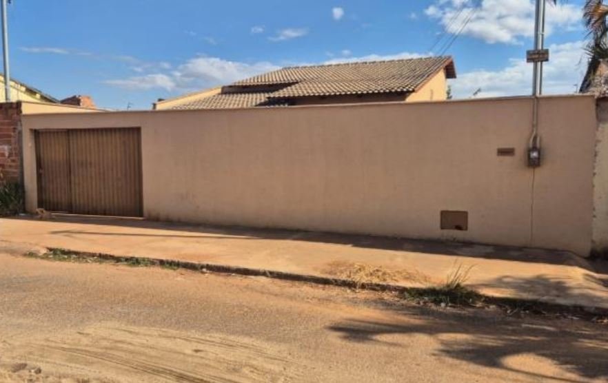 Casa em Goianira, Res. Triunfo Ii Etapa, Rua 29  Lt 31 da Qd 131-D - Res. Triunfo Ii Etapa, GO. Área: 87.5m2