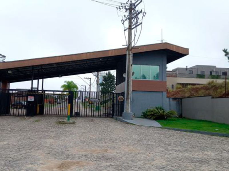Terreno em Jacareí, de São Sebastião, Rua Ipê Do Lago Sn (lote 02 Da Quadra R) De São Sebastião, SP. Área: 2436.76m2