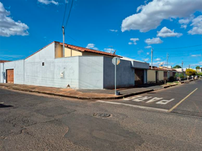 Casa em Uberlândia, Cidade Jardim, Rua Dos Jasmins 1074 (lote 18-a Da Quadra 98) Cidade Jardim, MG. Área: 118.9m2 - imagem 0