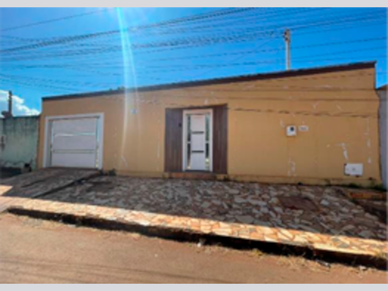 Casa em Planaltina, Setor Norte, Rua 06 S/n (lote 01 Da Quadra 15, Módulo Mr- Setor Norte, GO. Área: 99.17m2