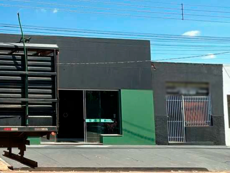 Casa em Paranaíba, Santo Antônio, Senador Filinto Muller 81 (lt. 05 Da Qd. 22) Santo Antônio, MS. Área: 203m2