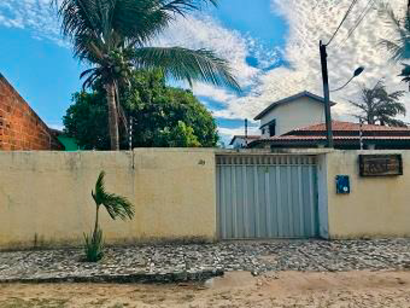 Casa em Paracuru, Lagoa, Rua Sociedade Cósmica 20 (lote 15 Da Quadra 14) Lagoa, CE. Área: 395m2