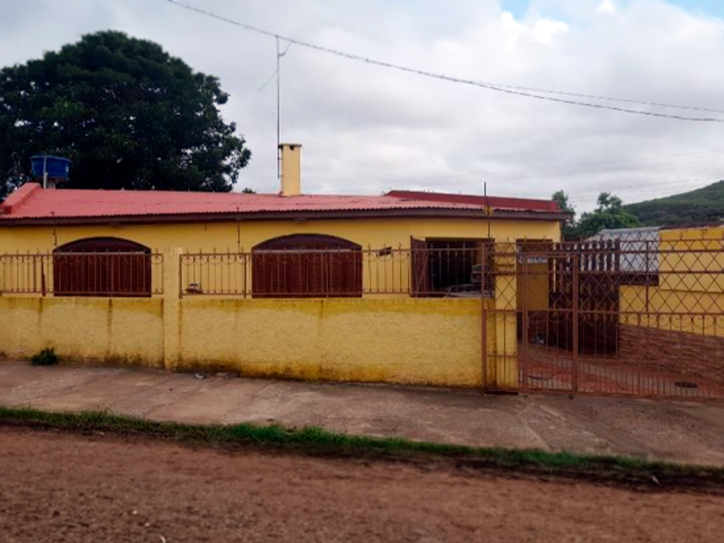 Casa em Santana do Livramento, Pq. Das Águas, Rua Barão Do Cerro Largo 539 (lt. 6 Da Qd. 35 Do St. 19). Casa Pq. Das Águas, RS. Área: 139.18m2