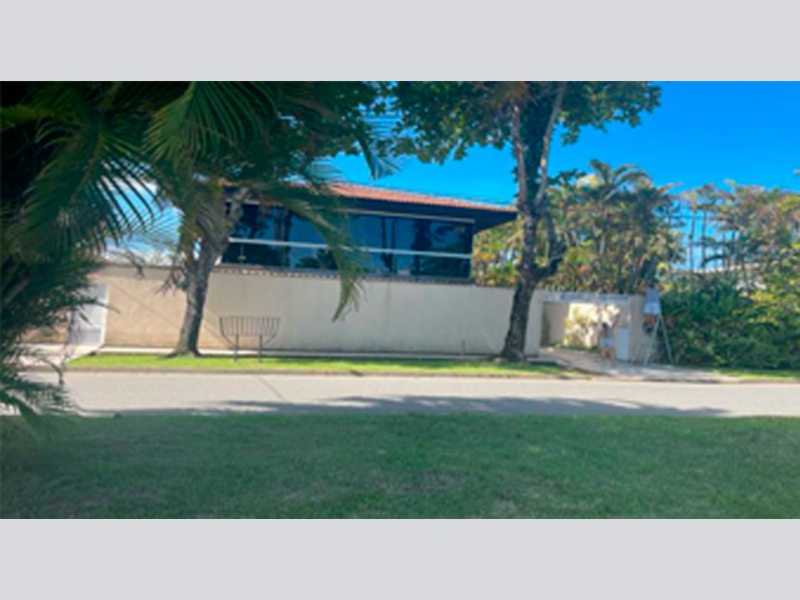Casa em Guarujá, Jardim Virginia, Avenida Manoel Nascimento Júnior 277 (lt. 1 Da Qd. 9). Casa. Jardim Virginia, SP. Área: 500m2