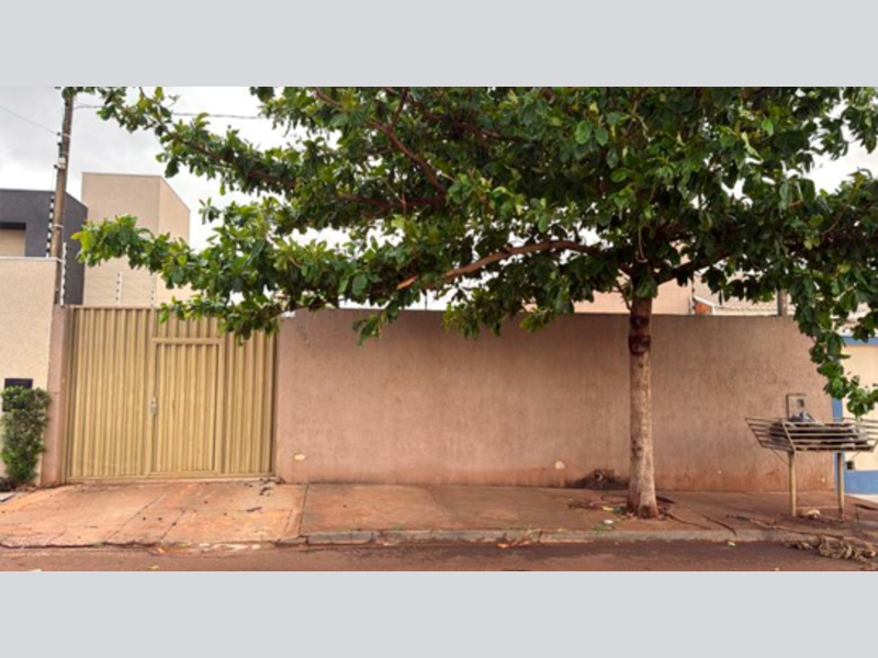 Casa em Arapongas, Jardim Mônaco Ii, Rua Suiriri-cinza 431 (lote 14 Da Quadra 02) Jardim Mônaco Ii, PR. Área: 106.4m2