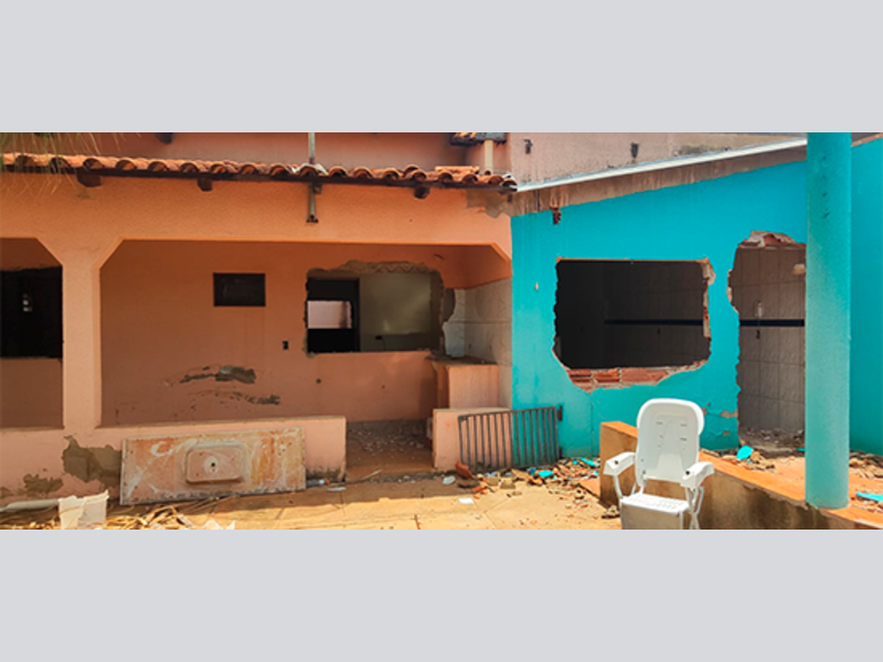 Casa em Trindade, Setor Cristina, Av. Paris S/n (lt.10 Da Qd 06) Setor Cristina, GO. Área: 238.1m2