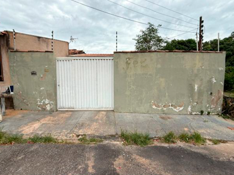 Casa em Cuiabá, Distrito De Coxipó Da Ponte, Rua Projetada 07 13 (lote 13 Da Quadra 09) Distrito De Coxipó Da Ponte, MT. Área: 44.127m2