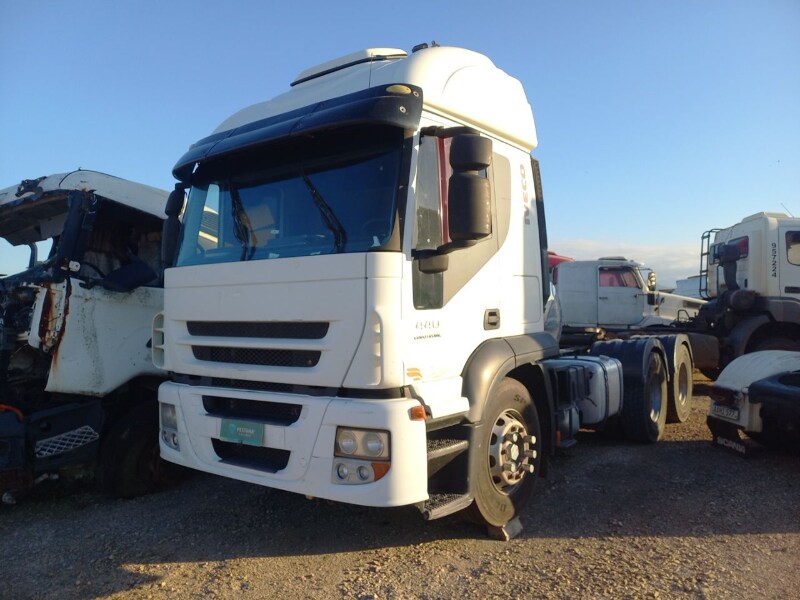 Iveco - Stralis 800S44TZ - 2016  /  2016
