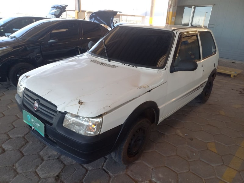 Fiat - Uno MILLE ECONOMY - 2010  /  2011