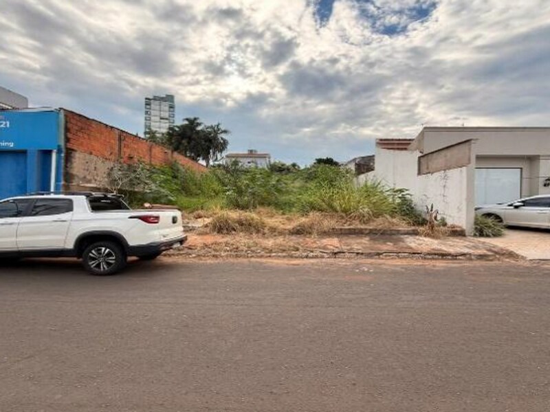Terreno no Bairro Jardim Marconal, Rio Verde