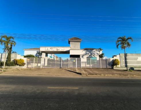 Casa em Caldas Novas, Setor Serrinha, Avenida Roberto Pinheiro De Castro 305 Setor Serrinha, GO. Área: 126.3m2