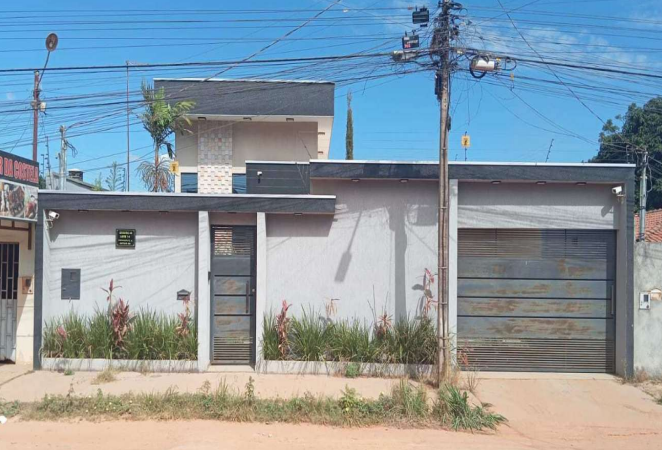 Casa em Águas Lindas de Goiás, Parque Da Barragem Setor 08, Rua Tocantins - Lote 14, Quadra 40 S/n Parque Da Barragem Setor 08, GO. Área: 275.1m2