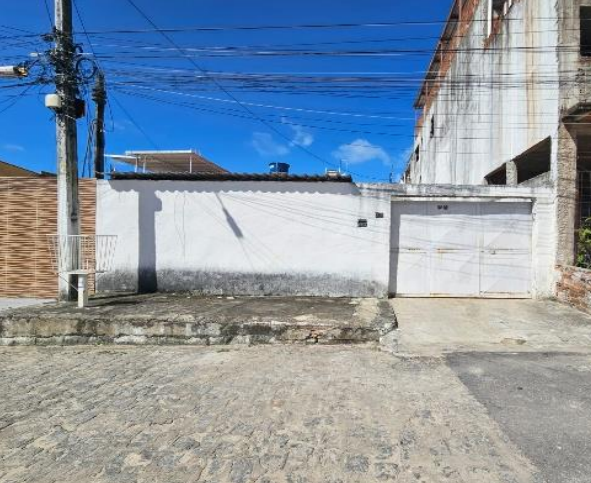 Casa em Olinda, Ouro Preto, Rua Maria Augusta De França Ferreira - (lt. 31, Qd. D-39) 31 Ouro Preto, PE. Área: 139.14m2