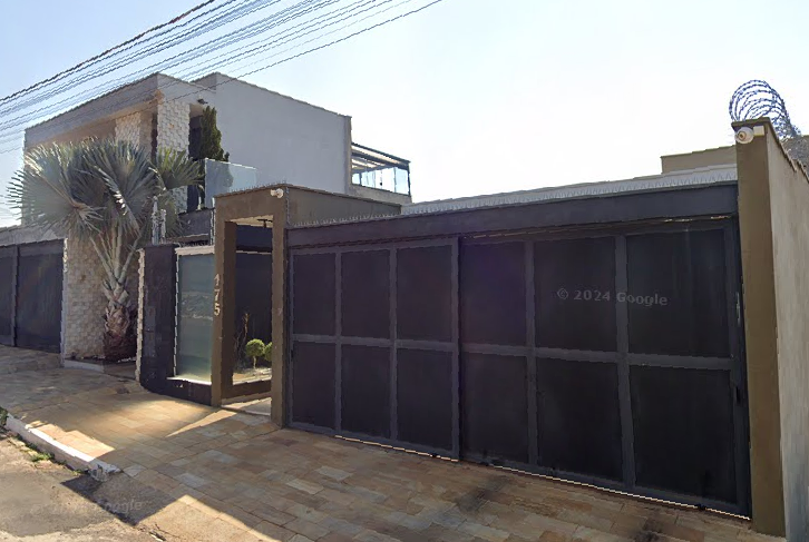 Casa em Lavras, Jardim Dona Wanda, Rua Antônio Lúcio Ferreira 175 Jardim Dona Wanda, MG. Área: 217.93m2 - imagem 0