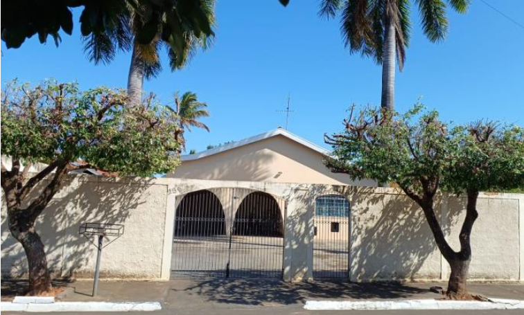 Casa em Avanhandava, Centro, Rua Tibiriçá 256 Centro, SP. Área: 270.12m2