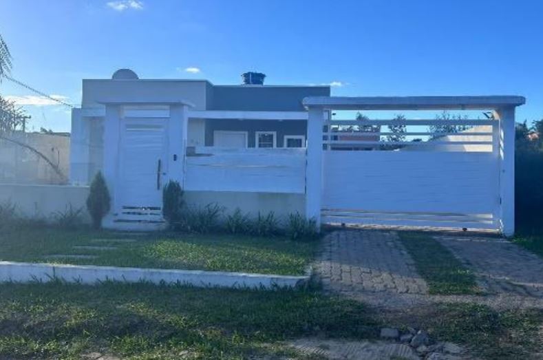 Casa em Sant'ana Do Livramento, Bela Vista, Rua Serafim Garcia Dos Santos, Lt. 21, Qd. 28 809 Bela Vista, RS. Área: 66.2m2